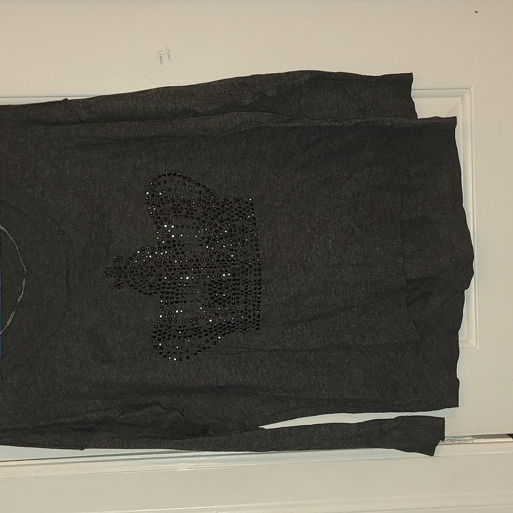 ROCK & REPUBLIC CROWN SWEATER